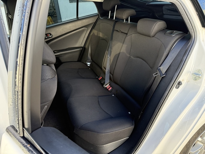 Used Toyota Prius 2024 for sale - 76047086: Photo 34