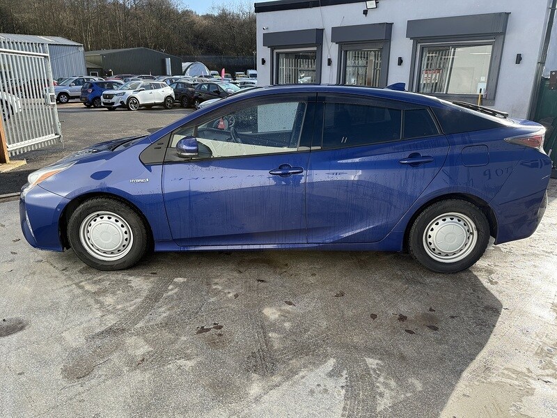 Used Toyota Prius 2024 for sale - 76047086: Photo 6