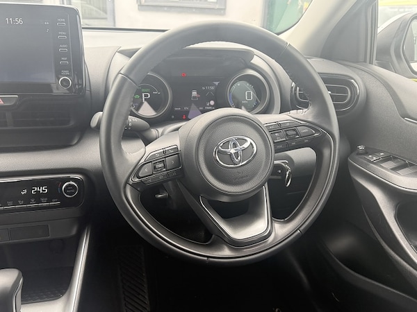 Used Toyota Yaris 2023 for sale - 75171838: Photo 23