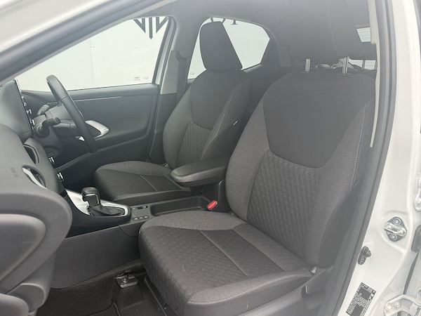 Used Toyota Yaris 2023 for sale - 75171838: Photo 25