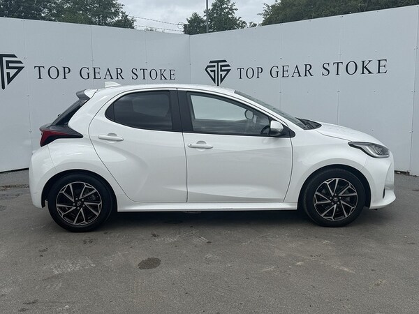 Used Toyota Yaris 2023 for sale - 75171838: Photo 2