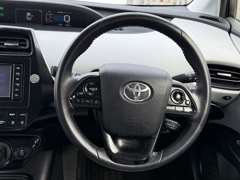Used Toyota Prius 2025 for sale - 76047117: Photo 29