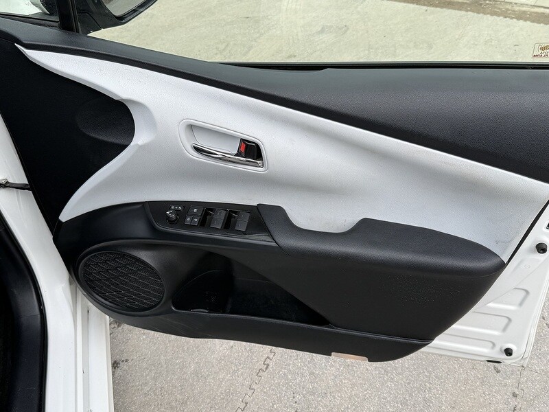 Used Toyota Prius 2025 for sale - 76047117: Photo 41
