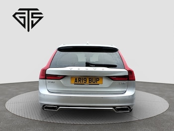 Used Volvo V90 2019 for sale - 76437059: Photo