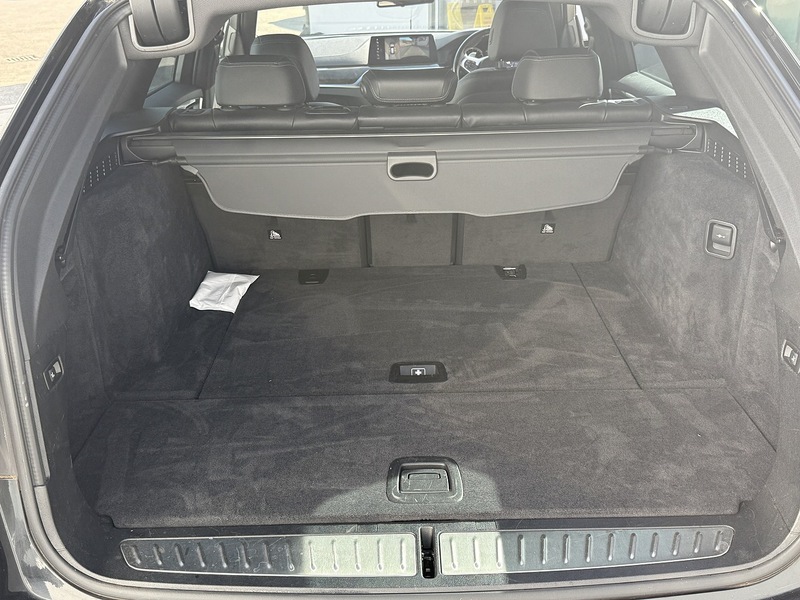 Used BMW 5 Series 2025 for sale - 76047164: Photo 16