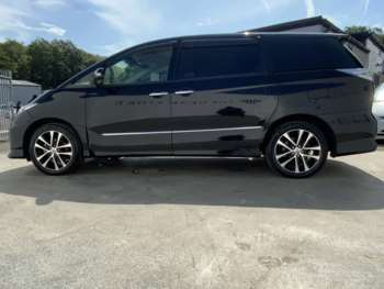 Used Toyota Estima 2016 for sale - 71810820: Photo