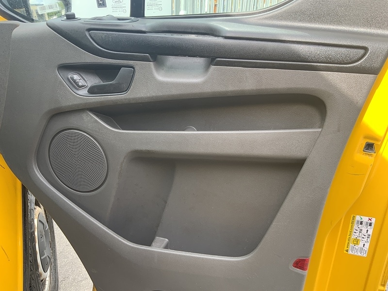 Used Ford Transit Custom 2018 for sale - 76047124: Photo 9