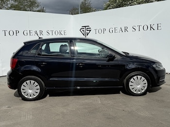 Used Volkswagen Polo 2015 for sale - 75611910: Photo