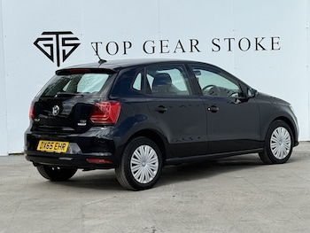 Used Volkswagen Polo 2015 for sale - 75611910: Photo