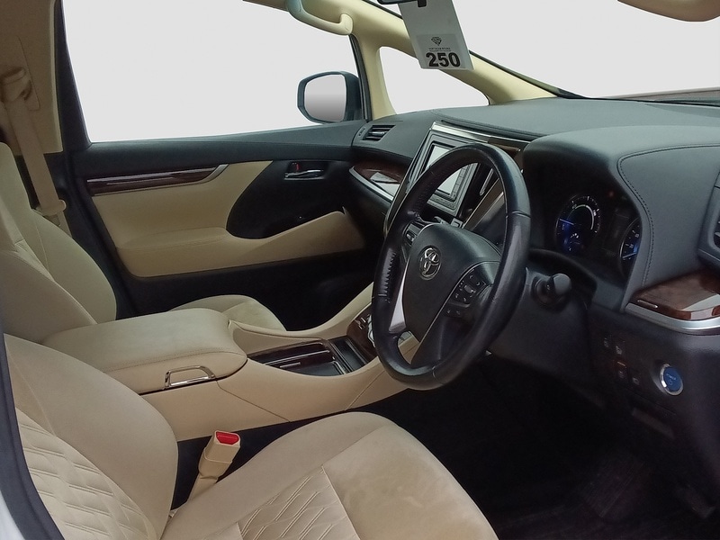 Used Toyota Alphard for sale - 77776357: Photo 12