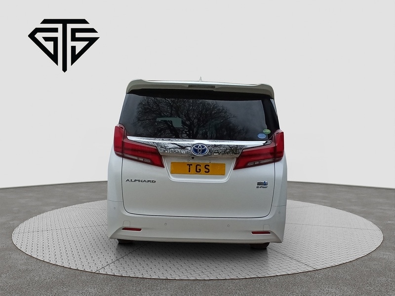 Used Toyota Alphard for sale - 77776357: Photo 4