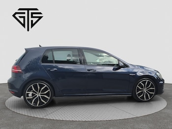 Used Volkswagen Golf 2016 for sale - 78711373: Photo