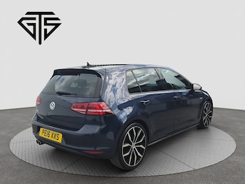 Used Volkswagen Golf 2016 for sale - 78711373: Photo