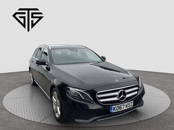 Used Mercedes-Benz E Class 2018 for sale - 64825401: Photo 1
