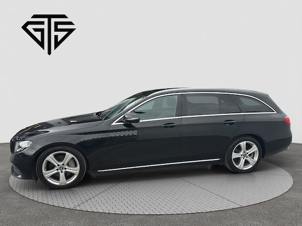 Used Mercedes-Benz E Class 2018 for sale - 64825401: Photo 4