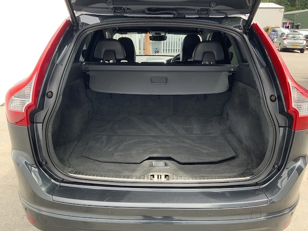 Used Volvo XC60 2015 for sale - 74997172: Photo 11