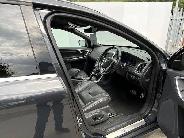 Used Volvo XC60 2015 for sale - 74997172: Photo 17