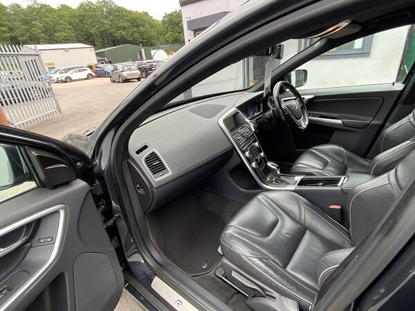 Used Volvo XC60 2015 for sale - 74997172: Photo 23