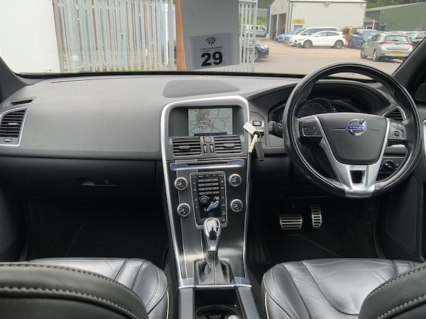 Used Volvo XC60 2015 for sale - 74997172: Photo 28
