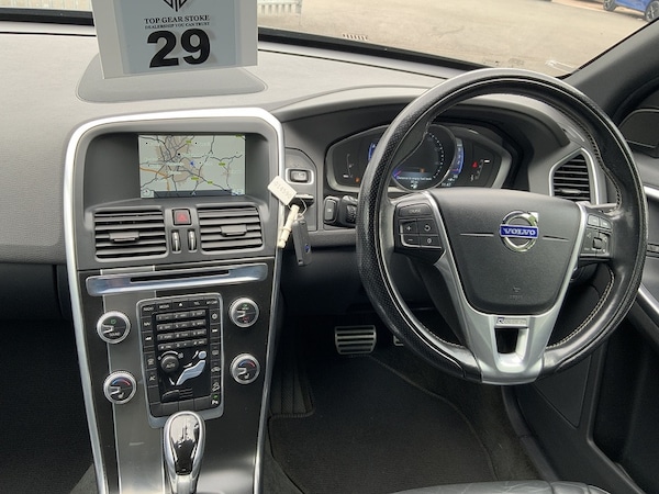 Used Volvo XC60 2015 for sale - 74997172: Photo 30