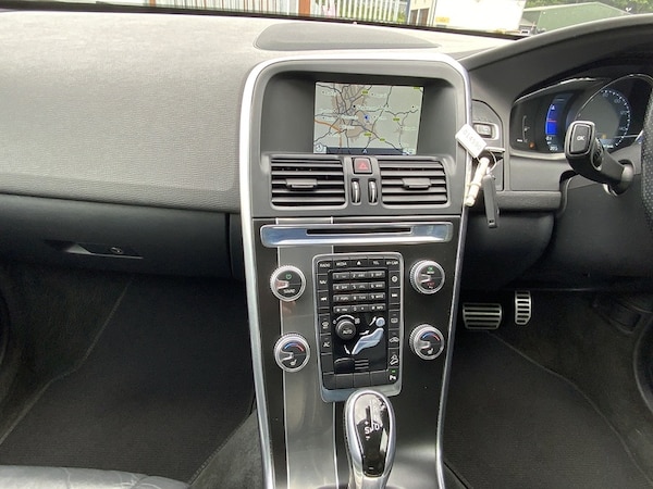 Used Volvo XC60 2015 for sale - 74997172: Photo 35