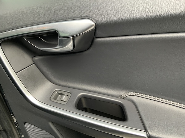 Used Volvo XC60 2015 for sale - 74997172: Photo 38