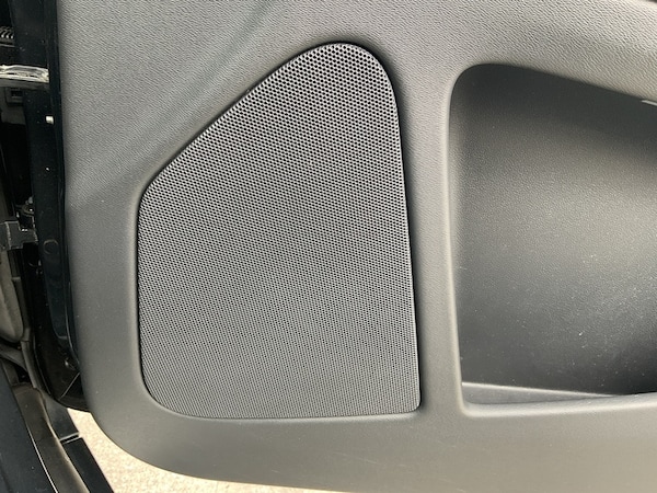 Used Volvo XC60 2015 for sale - 74997172: Photo 42