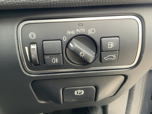 Used Volvo XC60 2015 for sale - 74997172: Photo 43