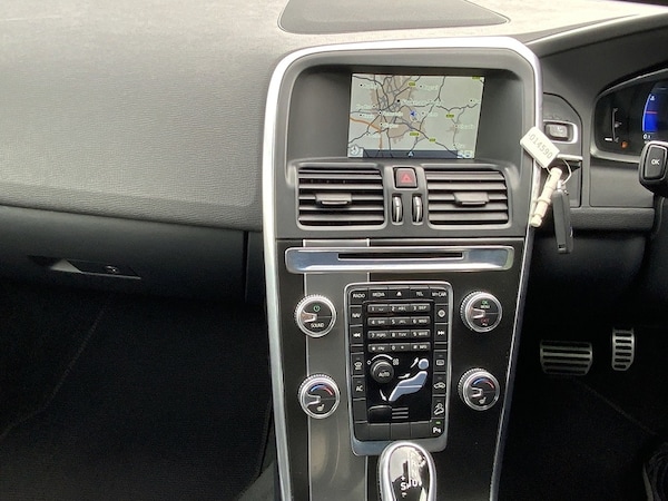 Used Volvo XC60 2015 for sale - 74997172: Photo 52