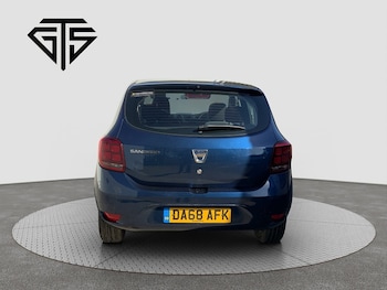 Used Dacia Sandero 2018 for sale - 78711162: Photo