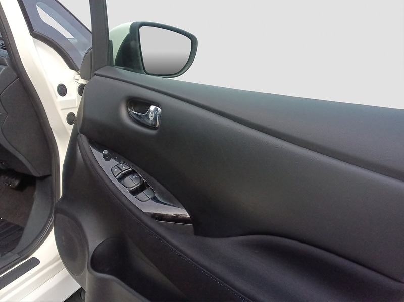 Used Nissan Leaf 2019 for sale - 76047110: Photo 14