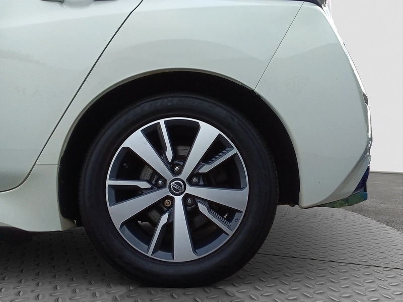 Used Nissan Leaf 2019 for sale - 76047110: Photo 25