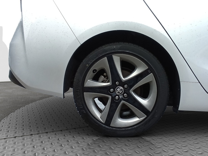 Used Toyota Prius for sale - 76232377: Photo 23