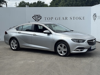 Used Vauxhall Insignia 2020 for sale - 76047018: Photo