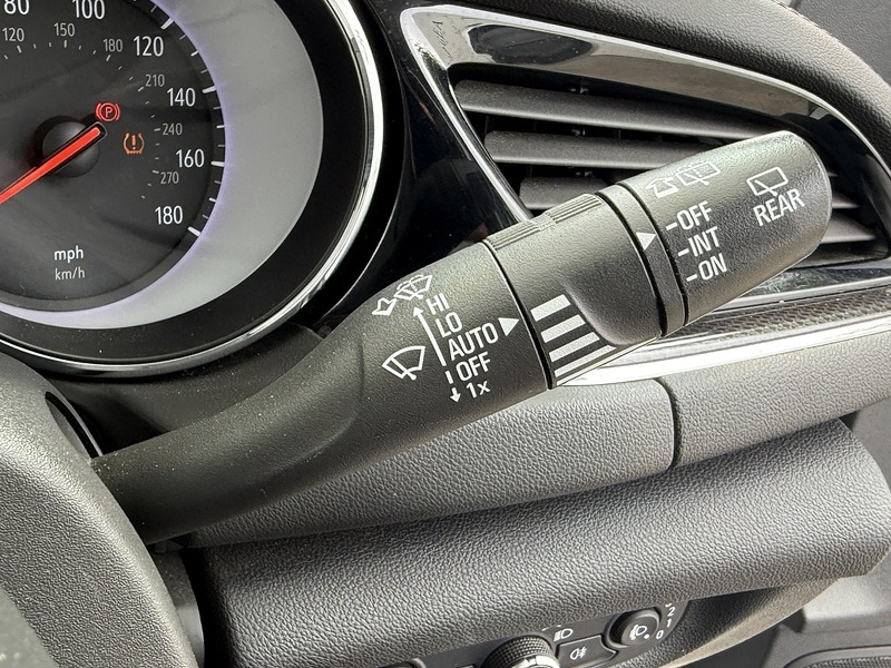 Used Vauxhall Insignia 2020 for sale - 76047018: Photo 33