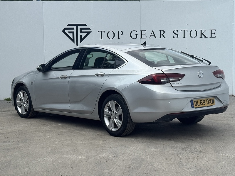 Used Vauxhall Insignia 2020 for sale - 76047018: Photo 5