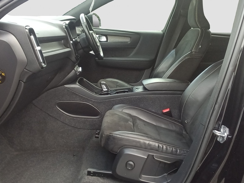 Used Volvo XC40 2021 for sale - 76413342: Photo 12