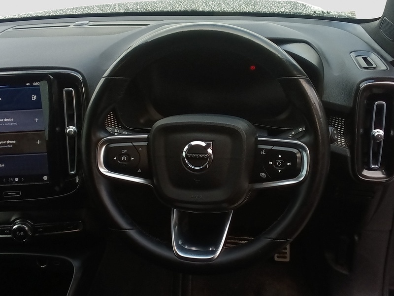 Used Volvo XC40 2021 for sale - 76413342: Photo 9