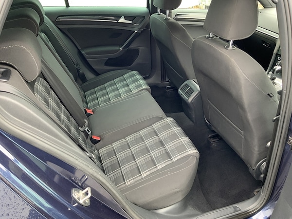 Used Volkswagen Golf 2016 for sale - 75611914: Photo 14