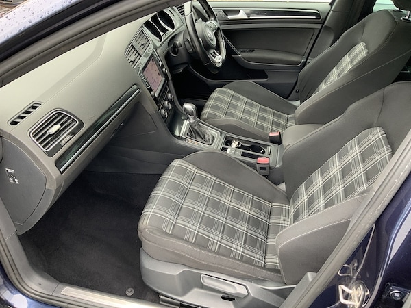 Used Volkswagen Golf 2016 for sale - 75611914: Photo 25