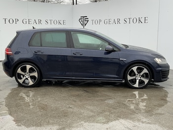 Used Volkswagen Golf 2016 for sale - 75611914: Photo