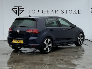 Used Volkswagen Golf 2016 for sale - 75611914: Photo
