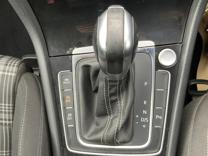 Used Volkswagen Golf 2016 for sale - 75611914: Photo 42