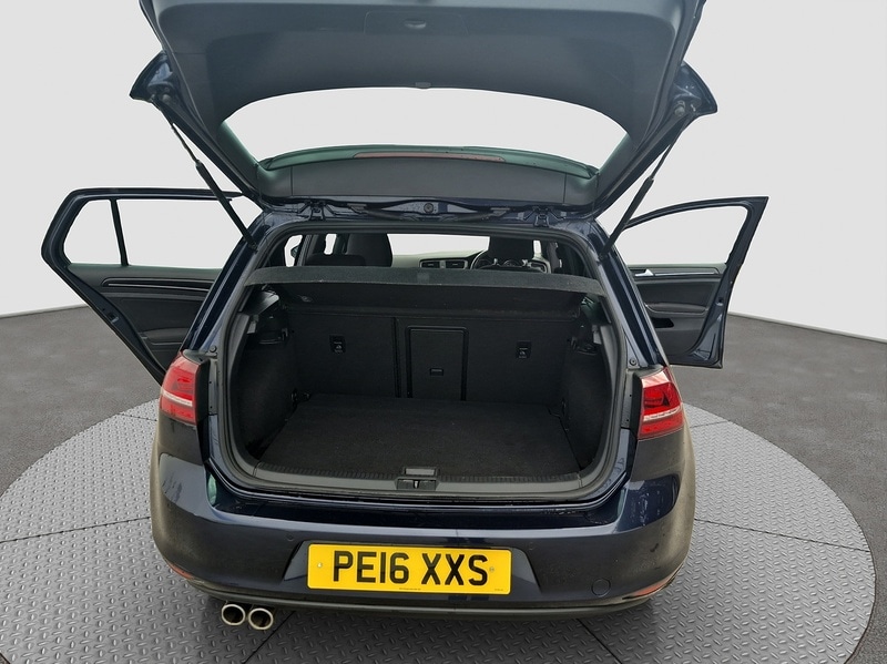 Used Volkswagen Golf 2016 for sale - 75611914: Photo 46