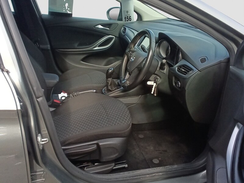 Used Vauxhall Astra 2018 for sale - 69774974: Photo 37
