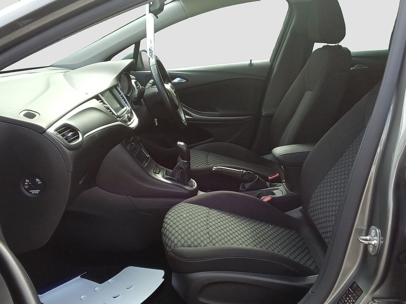 Used Vauxhall Astra 2018 for sale - 69774974: Photo 39