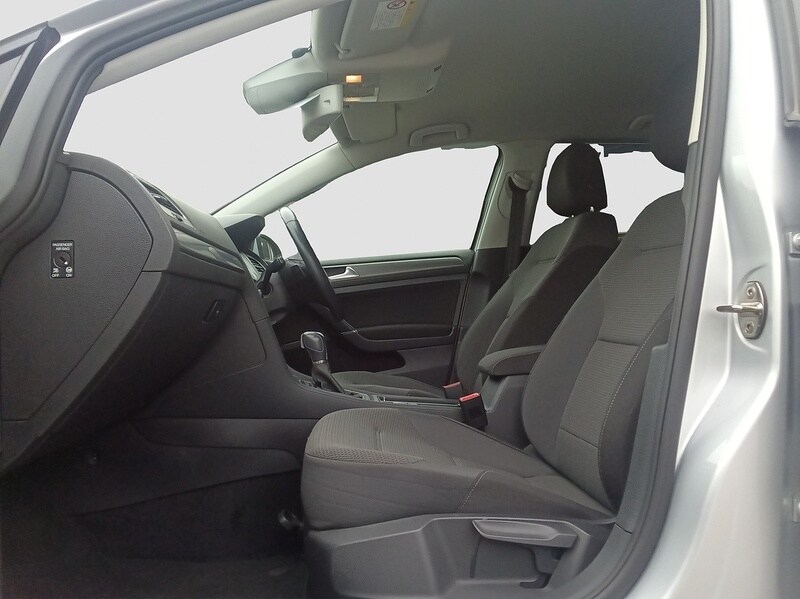 Used Volkswagen Golf 2025 for sale - 76106299: Photo 15