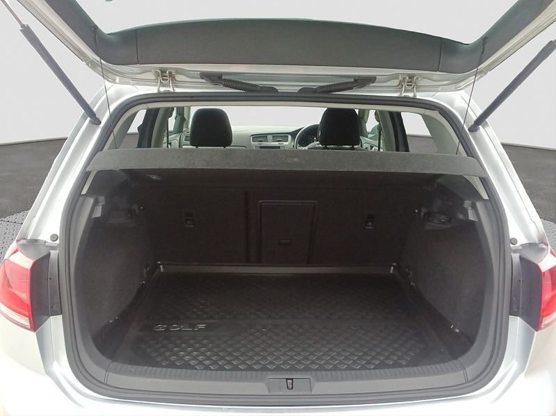 Used Volkswagen Golf 2025 for sale - 76106299: Photo 22