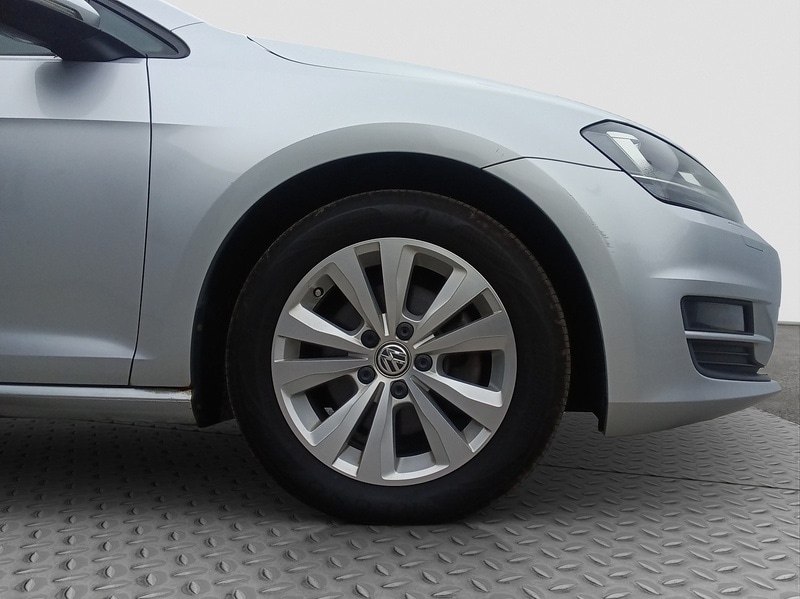 Used Volkswagen Golf 2025 for sale - 76106299: Photo 24