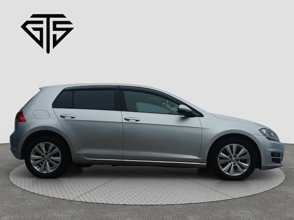 Used Volkswagen Golf 2025 for sale - 76106299: Photo 2
